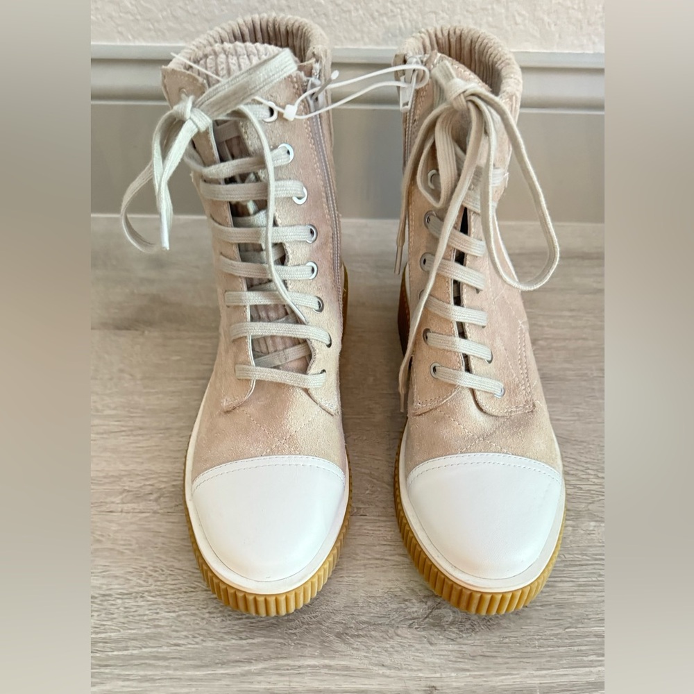 VANELI Mage Lace Up Suede Leather Lace Up Combat Boot